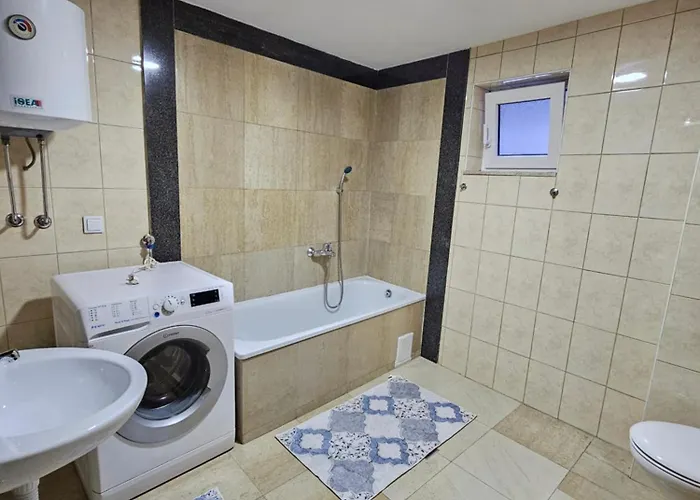 Hostel Leopold Chillout *