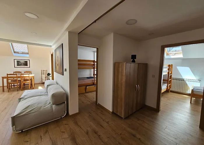 Hostel Leopold Chillout